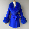 Load image into Gallery viewer, Cashmere Coat Real Fox Fur Collar
